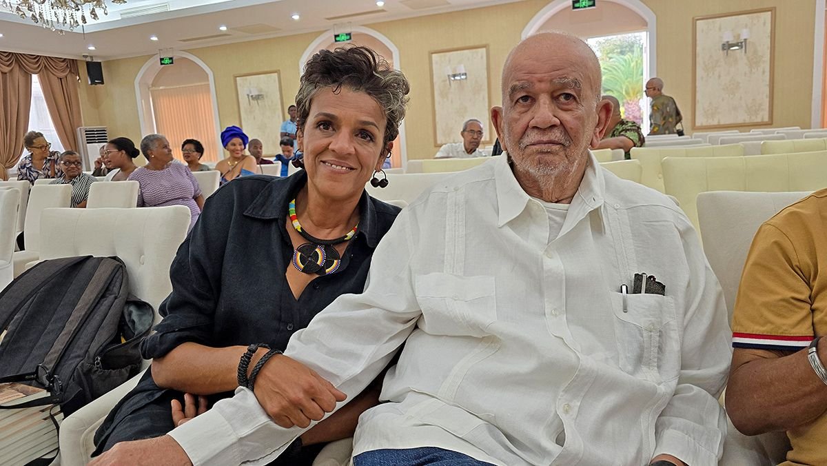 A história do combatente Manecas Santos marca a estreia de Rosário Luz como autora de livro