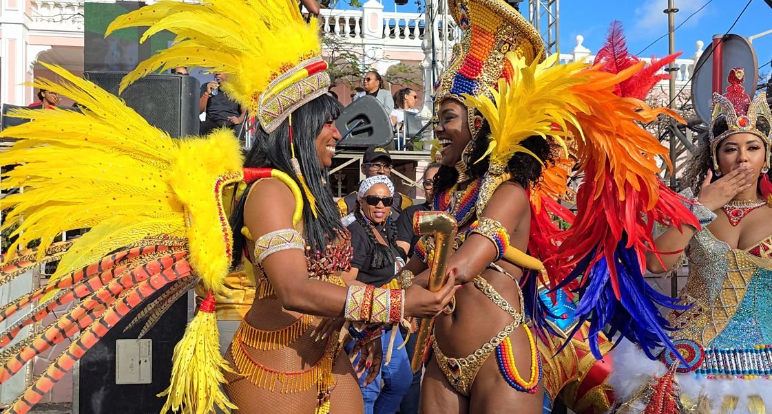 Brodjinha, Jéssica Lopes e Wendy Freitas levam a energia do Carnaval do Mindelo à Praia
